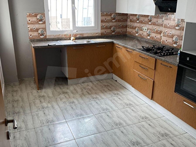 OSMANGAZİDE İSKANLI 3+1 SATILIK DAİRE DOĞALGAZLI KAPALI MUTFAK