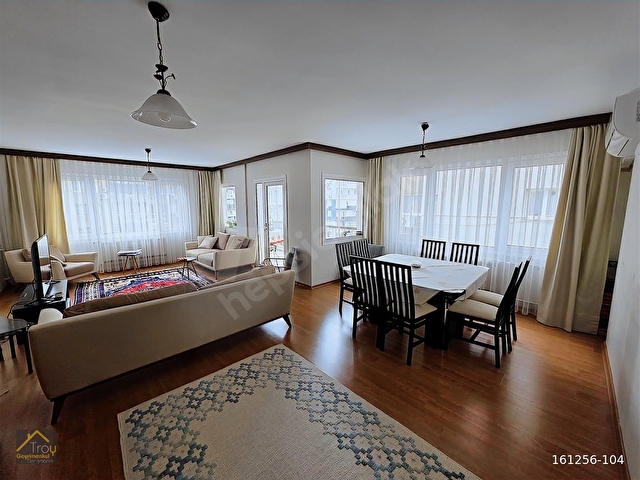 İNÖNÜ CADDESİ ÜZERİNDE, 145 M², ARA KAT, ASANSÖRLÜ, YAPILI,DAİRE