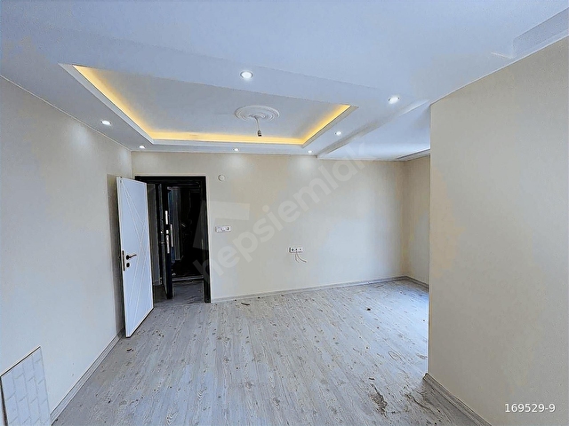 HADIMKÖY HASTANE MAH 3+1 MERKEZİ KONUMDA FIRSAT SIFIR DAİRE - Görsel 9