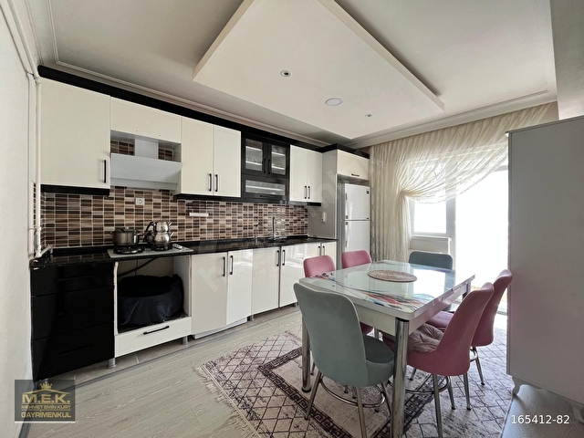 KANUNİ MAHALLESİNDE GENİŞ M2Lİ CEPHELERİ AÇIK 4+1 DAİRE