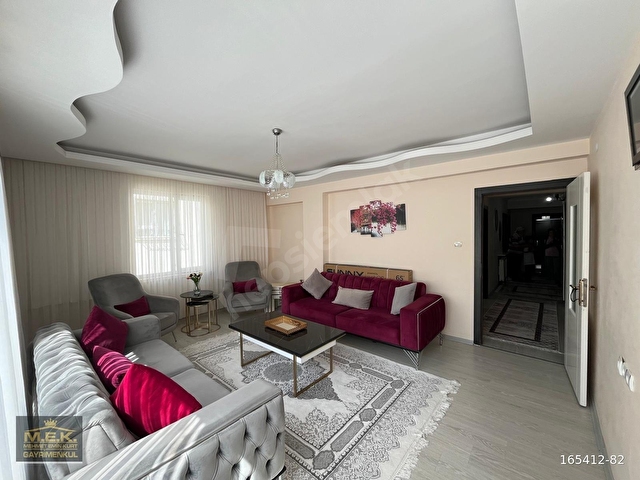 KANUNİ MAHALLESİNDE GENİŞ M2Lİ CEPHELERİ AÇIK 4+1 DAİRE - Görsel 18