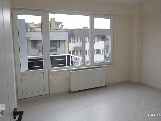 ERDEK ZÜBEYDE HANIM CADDESİ’NDE YENİ TADİLATLI, DENİZ MANZARALI 3+1 FERAH DAİRE - Görsel 8
