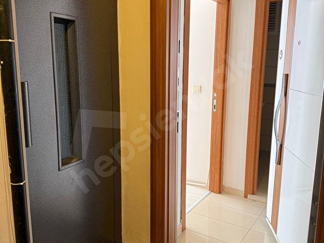 ORTABAYIR MEYDAN DA SATILIK 2+1 DAİRE YENİ BİNA 1.KAT boş(SATIŞ TAM GÖSTERİLEBİLİR) - Görsel 2