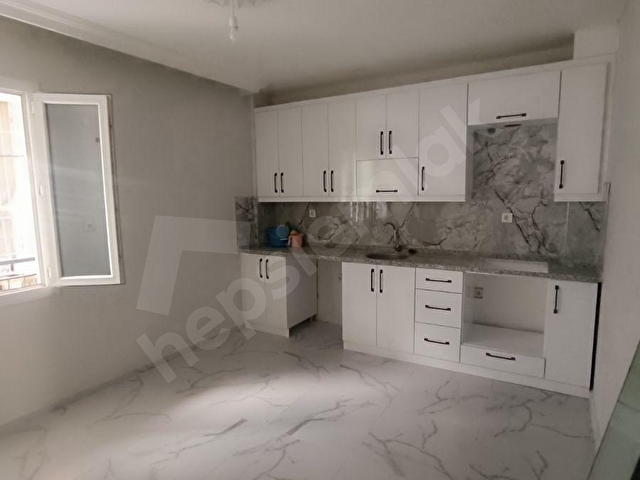 EGE ÜNİVERSİTESİNE YAKIN 110 M² GENİŞ 2+1 KİRALIK DAİRE - Görsel 7