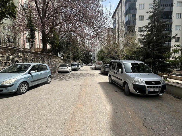 500 EVLERDE KİRALIK SİTEDE KİRALIK GENİŞ 3+1 DAİRE - Görsel 3