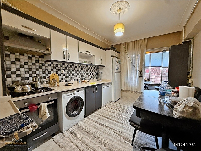 EROKLARDAN FIRSAT YAPILI MASRAFSIZ ÇİFTBALKON ULAŞIM YAKINI 3+1