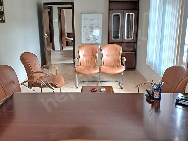 EMEK 8. CADDE ÜZERİ ÖN CEPHELİ METROYA YAKIN 2+1 +SEKRETERYA YERİ KİRALIK OFİS -İŞYERİNE - Görsel 17