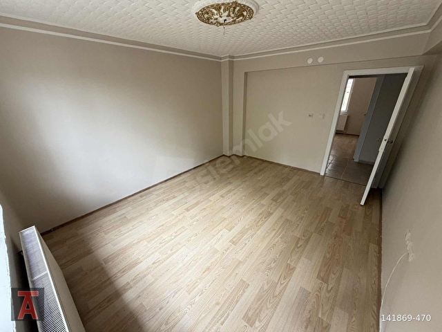 ASANSÖRLÜ ARA KAT GENİŞ BALKONLU 3+1 DAİRE - Görsel 4