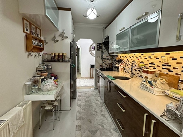 MENEMEN KOYUNDEREDE ARA KAT EBEVEYN BANYOLU 3+1 DAİRE - Görsel 17