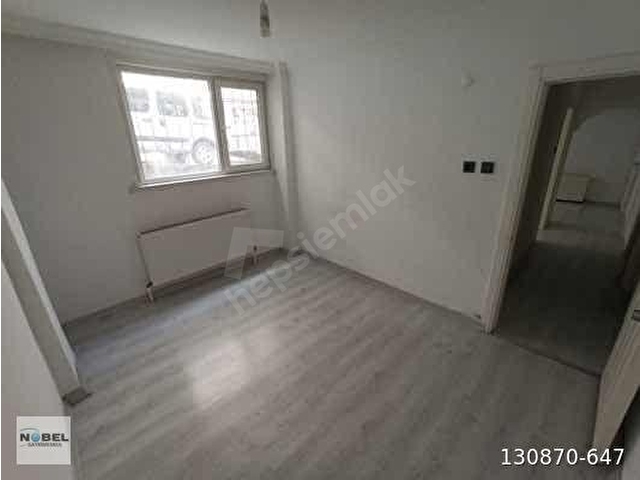BOŞ KİRACISIZ ZEYNEP KAMİL HASTANESİNE 100 METRE SATILIK 2+1 - Görsel 26