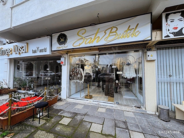 Salihli Şüheda Caddesinde Satılık Fırsat Dükkan - Görsel 3