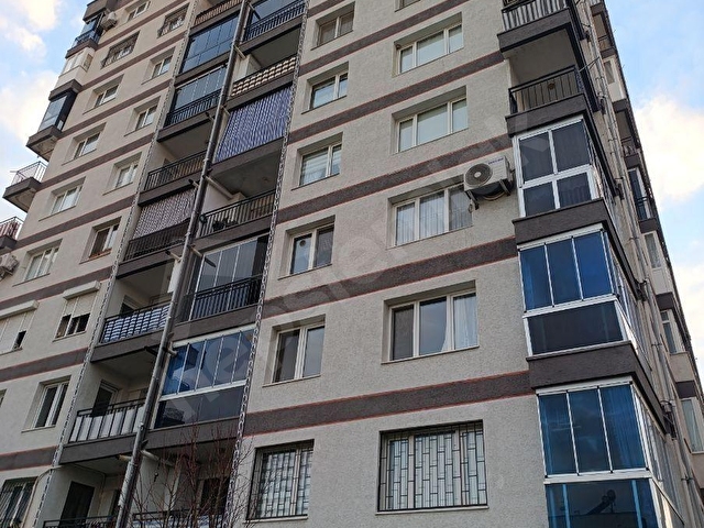3+1 site içi doğalgazlı kiralık daire..