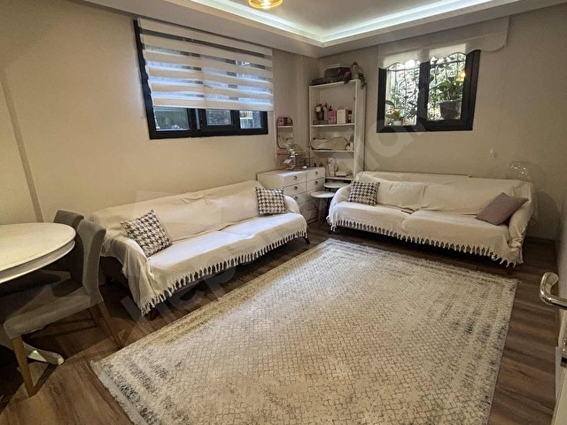 YENİ MAHDE 2+1 ASANSÖRLÜ KULLANIŞLI BAHÇE KAT TEPE EMLAKDA - Görsel 4