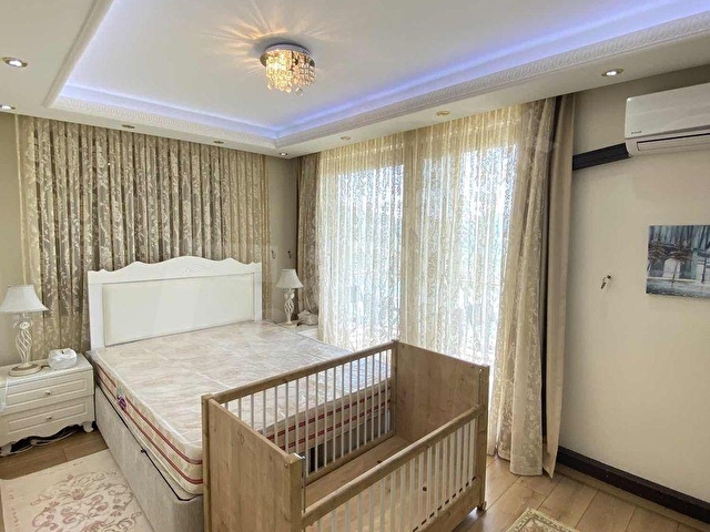 YALOVA SOĞUCAKTA BOŞ ÖZEL BAHÇELİ ASANSÖRLÜ VİLLA 4+2 - Görsel 27