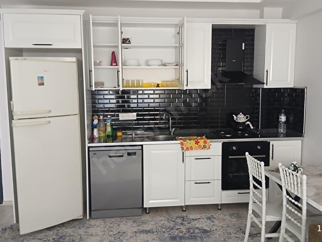 Merkezi Lokasyonda Eşyalı Yeni Daire - Görsel 23