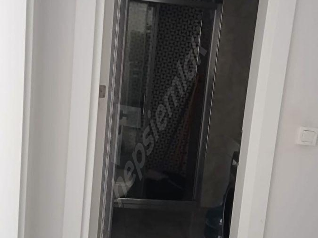 Merkezi Lokasyonda Eşyalı Yeni Daire - Görsel 3