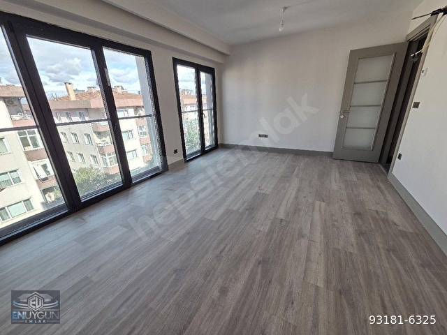 GÜVENLİKLİ K OTOPARKLI SİTEDE 3+1 MANZARALI ARAKAT DAİRE - Görsel 19
