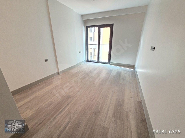 GÜVENLİKLİ K OTOPARKLI SİTEDE 3+1 MANZARALI ARAKAT DAİRE - Görsel 27