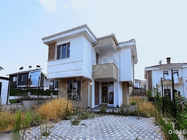 SAHİBİNDEN ALTINOLUK ATLAS KOLEJİ ARKASI 3 KATLI SIFIR VİLLA - Görsel 2