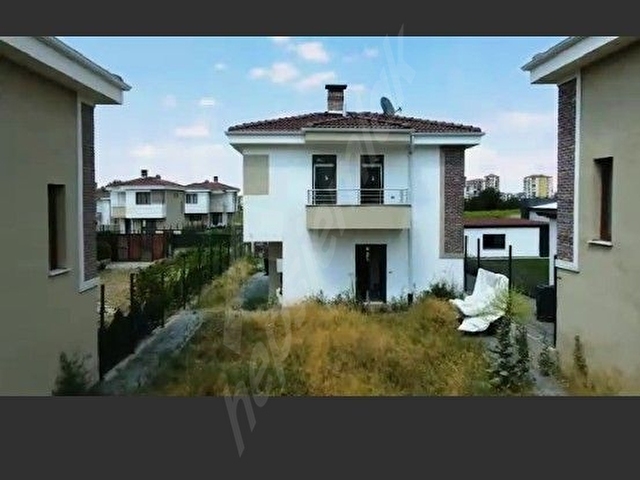SAHİBİNDEN ALTINOLUK ATLAS KOLEJİ ARKASI 3 KATLI SIFIR VİLLA - Görsel 4