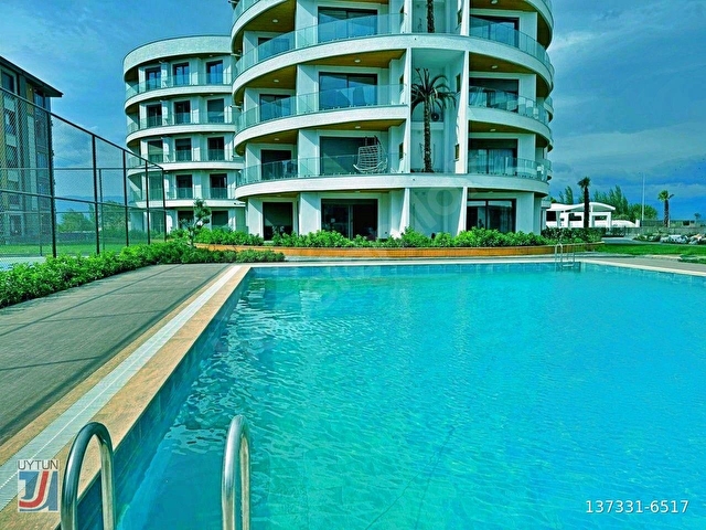 UYTUNDAN BURHANİYE ÖRENDE ULTRALÜKS SİTEDE HAVUZ CEPHE 1+1DAİRE