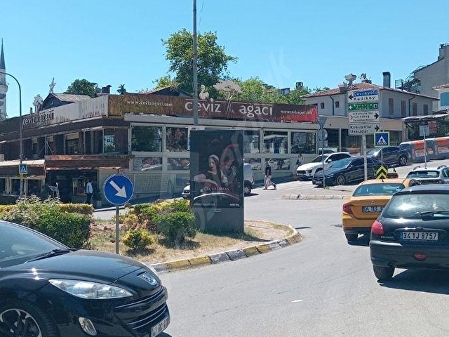 VALİDEBAĞ SİTESİNDE MANZARALI 156m2 BRÜT 126 m2 NET 3+1 - Görsel 19