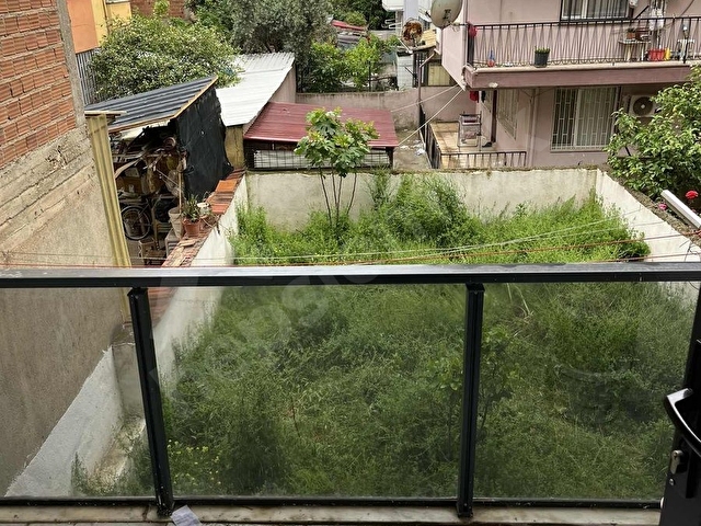 ÇEŞME EMLAKtan SALI PAZARINDA MEMURA KİRALIK DAİRE - Görsel 20