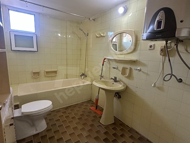 Bornova Büyükpark Yakını Kiralık 3+1 Daire - Görsel 15