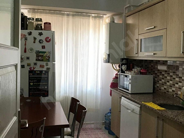 İSTİKLAL MAH.ÇARŞI MERKEZde 75 m² AYRI MUTFAKLI FULL EŞYALI KİRALIK 1+1 - Görsel 2