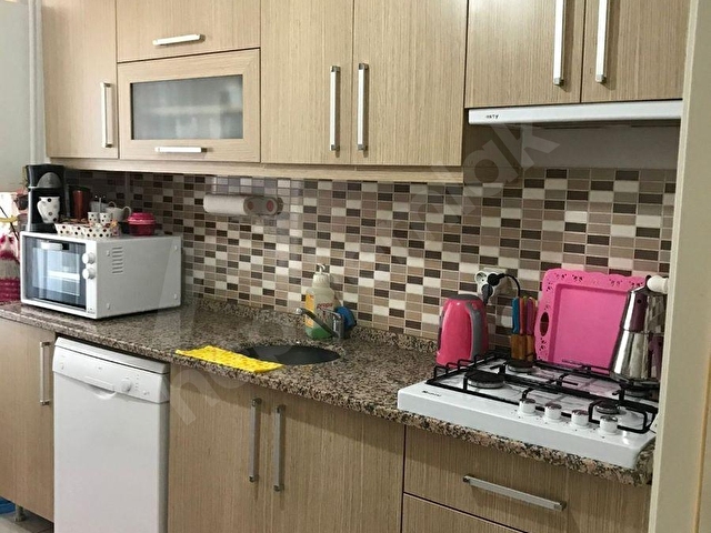 İSTİKLAL MAH.ÇARŞI MERKEZde 75 m² AYRI MUTFAKLI FULL EŞYALI KİRALIK 1+1