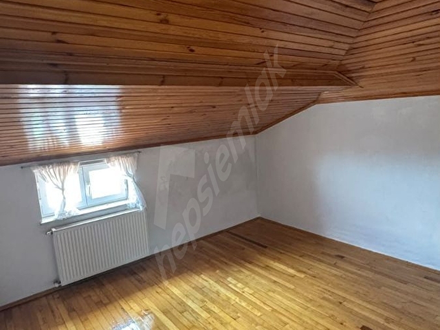 Fatma Hanım Merkezde Kiralık Deniz Manzaralı Daire - Görsel 12
