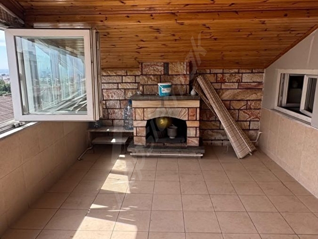 Fatma Hanım Merkezde Kiralık Deniz Manzaralı Daire - Görsel 3