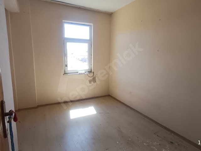 CUMHURİYET MAHALLESİNDE 339 M² ARSALI DUBLEKS EV - Görsel 13