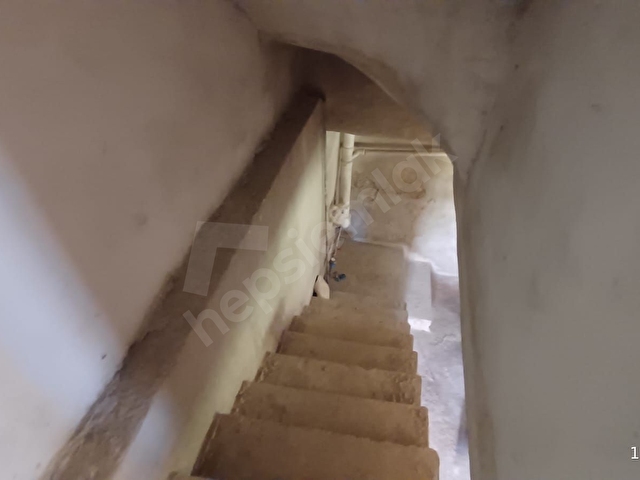 CUMHURİYET MAHALLESİNDE 339 M² ARSALI DUBLEKS EV - Görsel 18