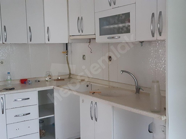 ÇAKMAK EMLAK,AMASYA/MERKEZ HIZIRPAŞA TAPU YANI 2+1 BAHÇELİ