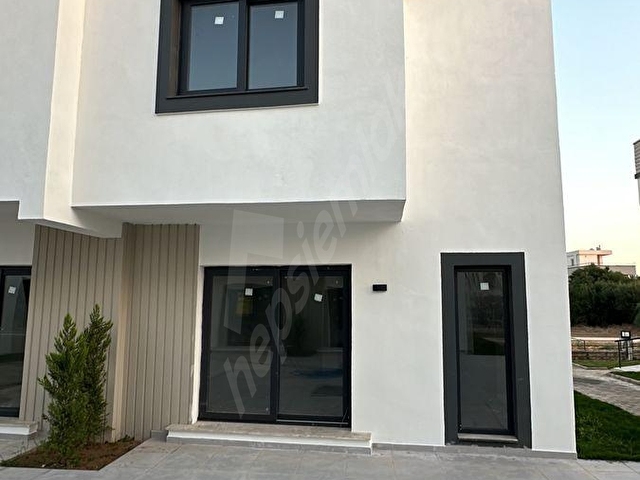 Denize 350 metre mesafede satılık villa - Görsel 20
