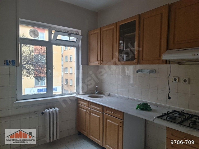 MUHTEŞEM LOKASYON ARA KAT ÖN CEPHE 3+1 KOMBİLİ - Görsel 13