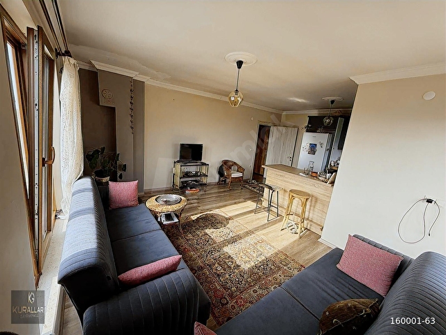 GENİŞ VE FERAH PANORAMİK DENİZ MANZARALI 1+1 DAİRE - Görsel 4
