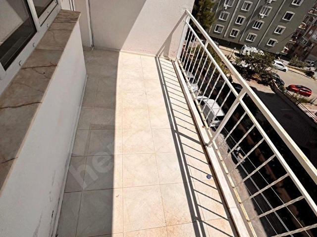 BUCA İŞÇİ EVLERİ YAKINI 2+1 KÖŞE DOĞALGAZLI SATILIK DAİRE - Görsel 16