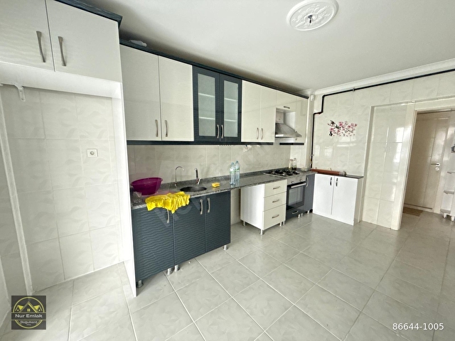 NUR EMLAKDAN 1080 CADDE ÜZERİ YAPILI 3+1 KİRALIK DAİRE - Görsel 9