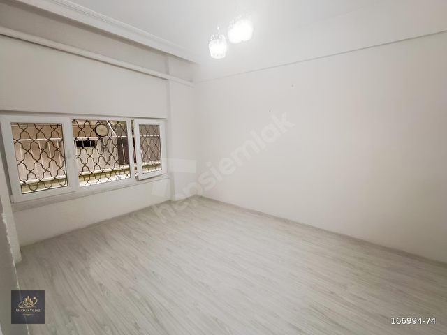 İLKADIM BAHÇELİEVLER MAHALLESİNDE SATILIK DAİRE - Görsel 7