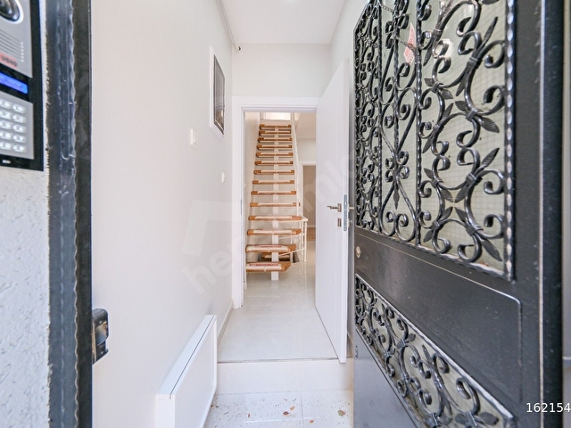 Beyoğlunda Teraslı Köşe Konumlu Prestijli Kiralık Müstakil Bina - Görsel 6