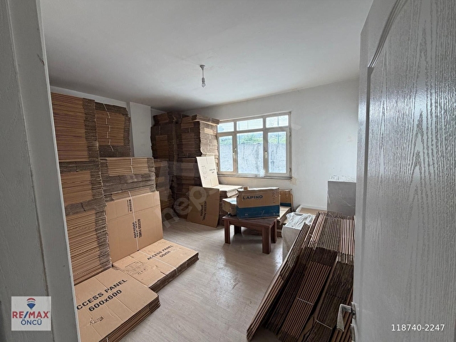 DUDULLU OSB E-6 YANYOL CEPHE 900 m² ARSADA 650 m² MÜSTAKİL İŞYERİ - Görsel 29