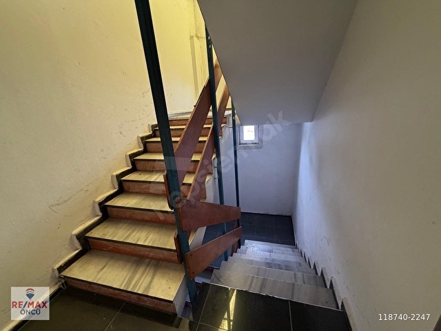 DUDULLU OSB E-6 YANYOL CEPHE 900 m² ARSADA 650 m² MÜSTAKİL İŞYERİ - Görsel 26