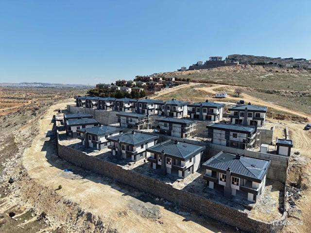 KÖRKÜN BOZDAĞ MEVKİNDE 3+1 SIFIR ANAHTAR TESLİM - Görsel 2