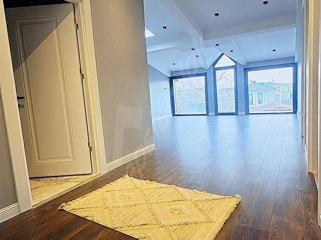 ÇATALCA SUBAŞINDA 650 M2 FULL DEKORLU SATILIK LÜKS EŞYALI VİLLA - Görsel 14