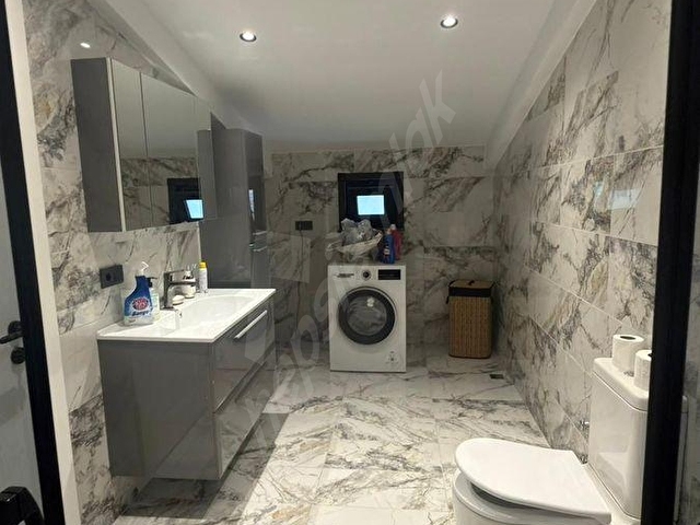 ÇATALCA SUBAŞINDA 650 M2 FULL DEKORLU SATILIK LÜKS EŞYALI VİLLA - Görsel 19