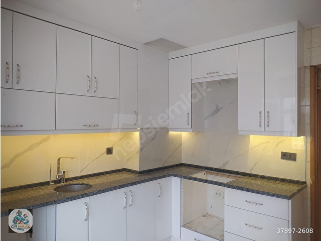 Salihli Cin Emlaktan Yörük Mah Kiralık 3+1 140 m2 Jeotermali 2 Kat Daire - Görsel 24