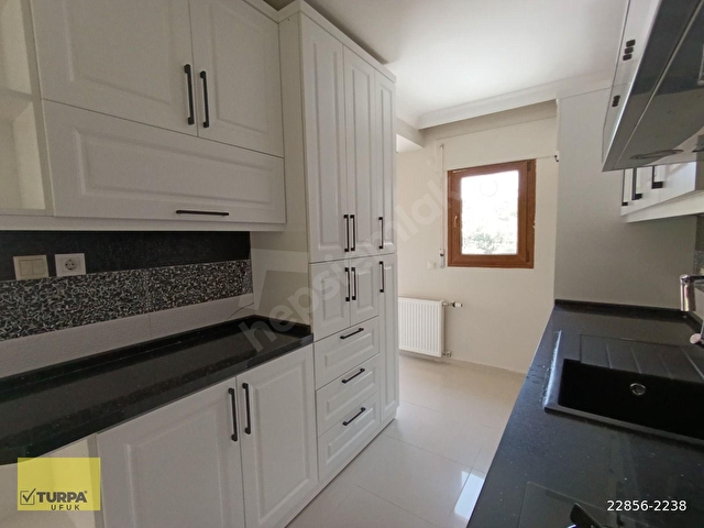 Kahramanderede SATILIK tribleks 4+1 villa... - Görsel 9