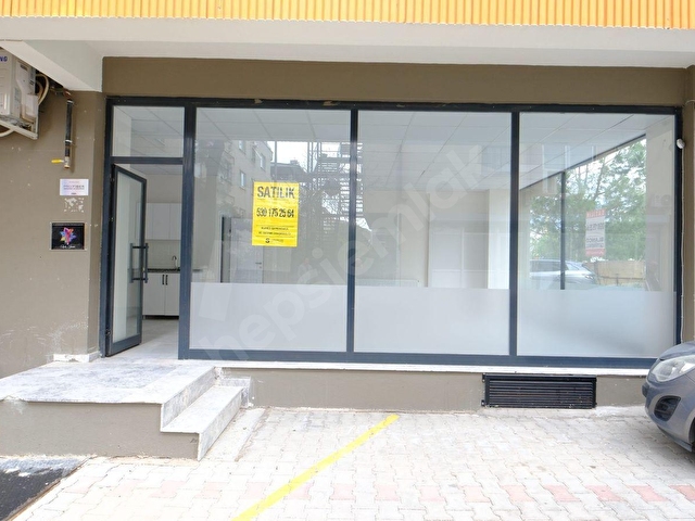Bayraklı Mansuroğlunda Metro Yakını Kiralık 43m² İş Yeri - Görsel 12